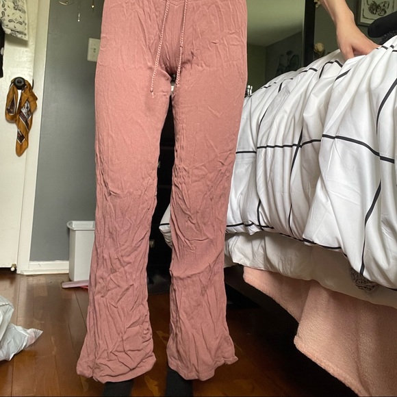 Flowy Pants - Picture 4 of 5